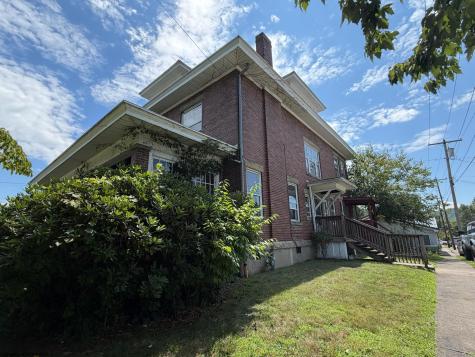 131 W 7th Street Weston WV 26452
