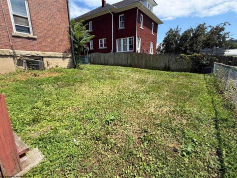 131 W 7th Street Weston WV 26452