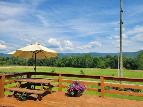257 Marcus Rennix Road Valley Bend WV 26293