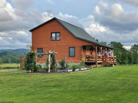 257 Marcus Rennix Road Valley Bend WV 26293