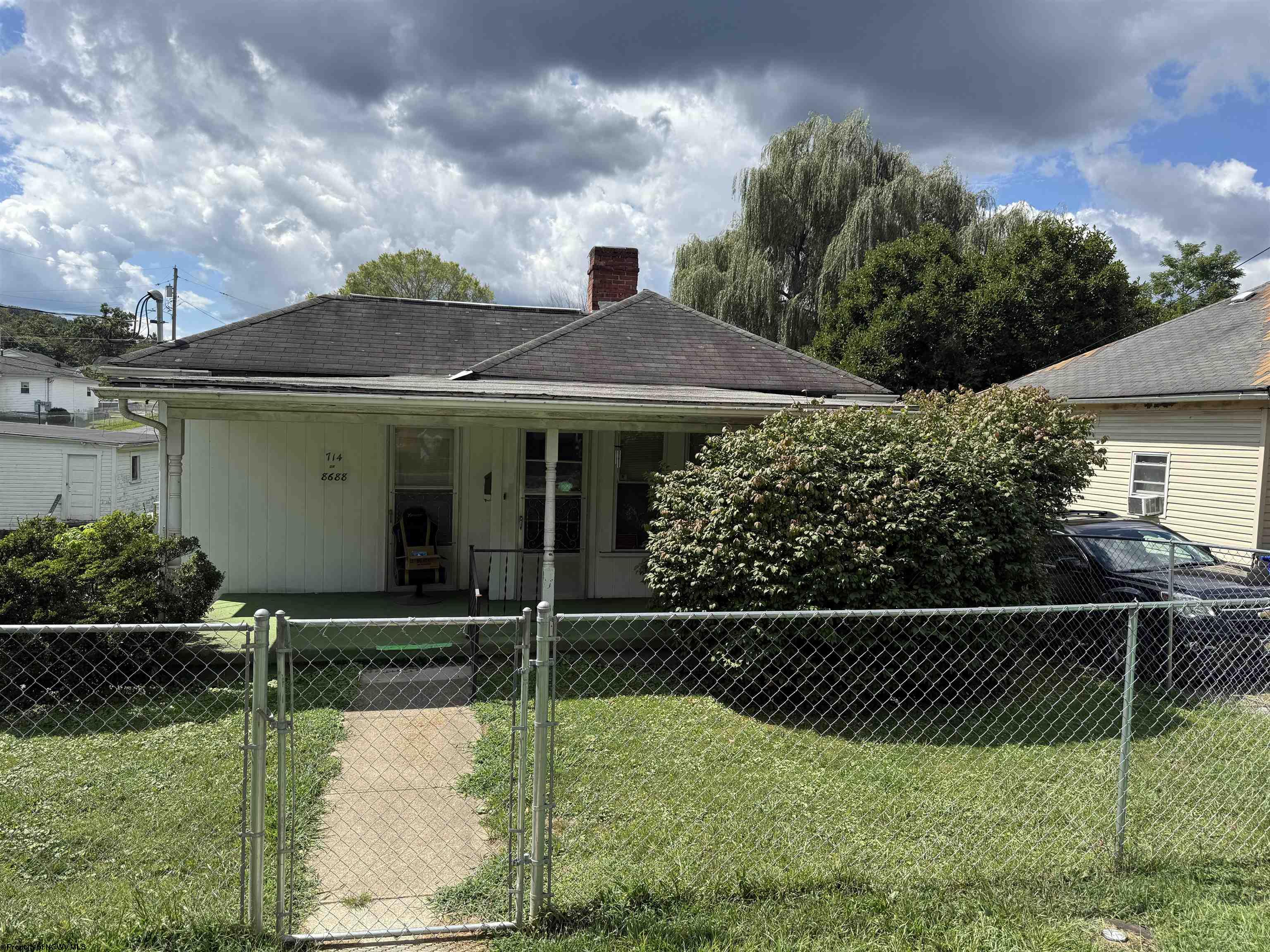 8688 Cost Avenue Stonewood WV 26301