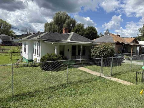 8688 Cost Avenue Stonewood WV 26301