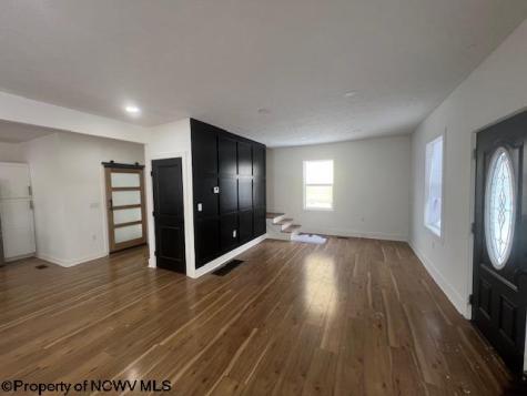 23 Freeland Street Fairmont WV 26554