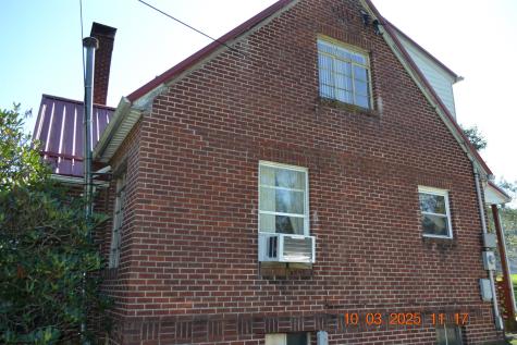 125 Riverside Drive Weston WV 26452