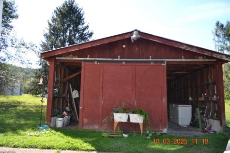 125 Riverside Drive Weston WV 26452