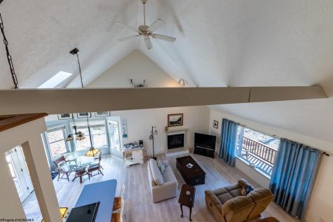 183 Fern Court Terra Alta WV 26764