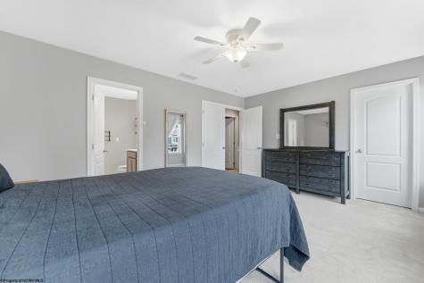 335 Double Eagle Lane Morgantown WV 26541