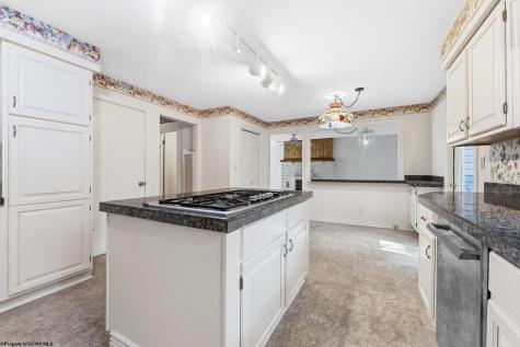106 Forest Drive Morgantown WV 26505