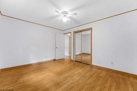 106 Forest Drive Morgantown WV 26505