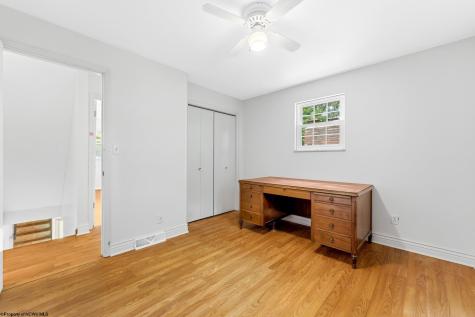 106 Forest Drive Morgantown WV 26505