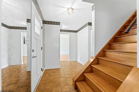 106 Forest Drive Morgantown WV 26505