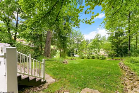 106 Forest Drive Morgantown WV 26505