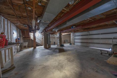 121 E 4th Street Weston WV 26452