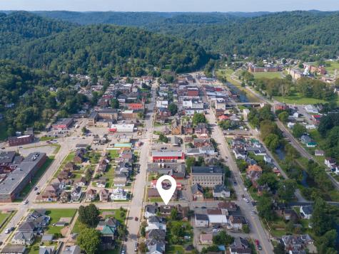 121 E 4th Street Weston WV 26452