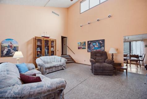 121 E 4th Street Weston WV 26452