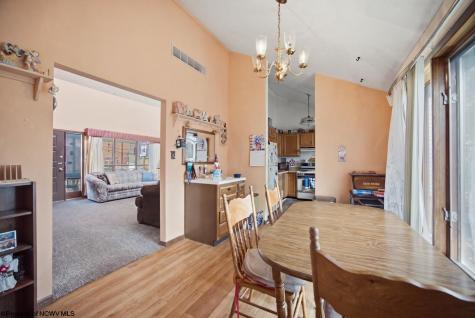 121 E 4th Street Weston WV 26452
