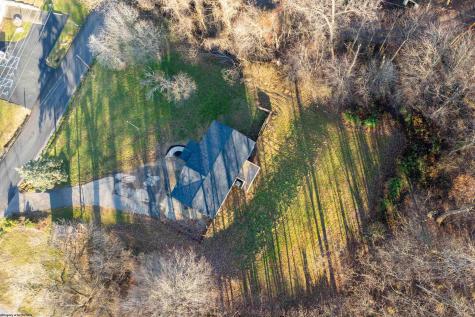 1446 Brookhaven Road Morgantown WV 26508