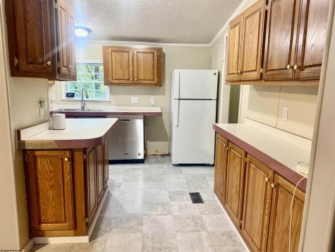 89 Valley Way Bridgeport WV 26330