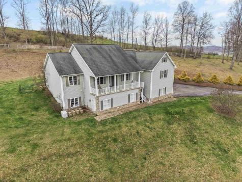 203 Grant Lane Buckhannon WV 26201