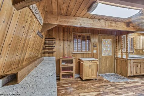 1218 E Alpine Drive Terra Alta WV 26764