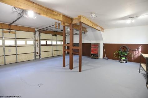 1218 E Alpine Drive Terra Alta WV 26764