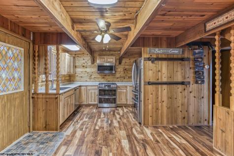 1218 E Alpine Drive Terra Alta WV 26764