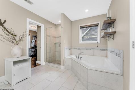 59 Dakota Lane Morgantown WV 26508