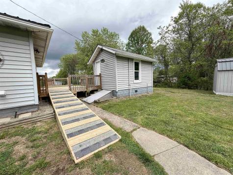 1606 Old Mill Road Weston WV 26452
