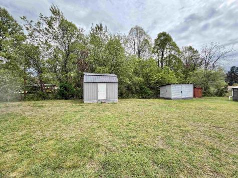 1606 Old Mill Road Weston WV 26452