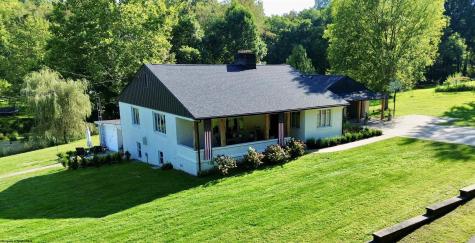 6833 Good Hope Pike Lost Creek WV 26385