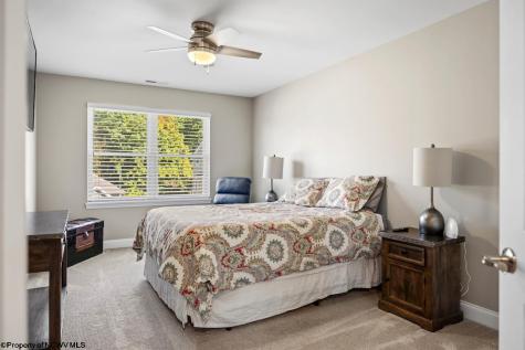 206 Greenview Drive Morgantown WV 26508