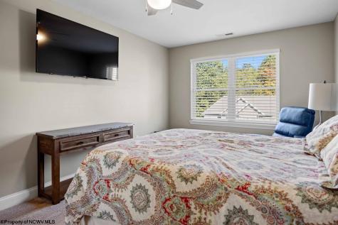 206 Greenview Drive Morgantown WV 26508