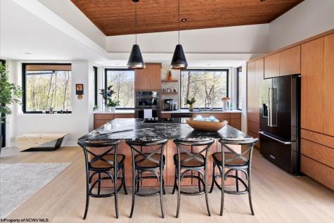 113 Lake Point Morgantown WV 26508