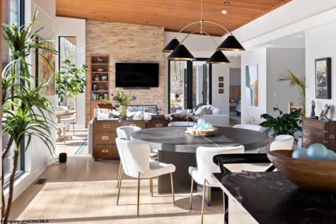 113 Lake Point Morgantown WV 26508