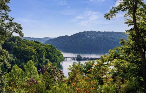 113 Lake Point Morgantown WV 26508