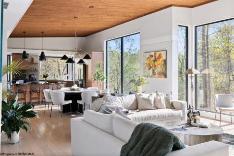 113 Lake Point Morgantown WV 26508