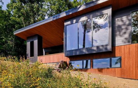 113 Lake Point Morgantown WV 26508