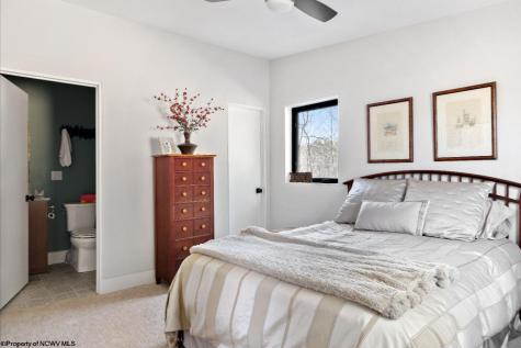 113 Lake Point Morgantown WV 26508