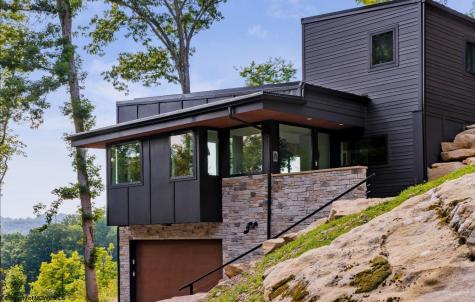 113 Lake Point Morgantown WV 26508