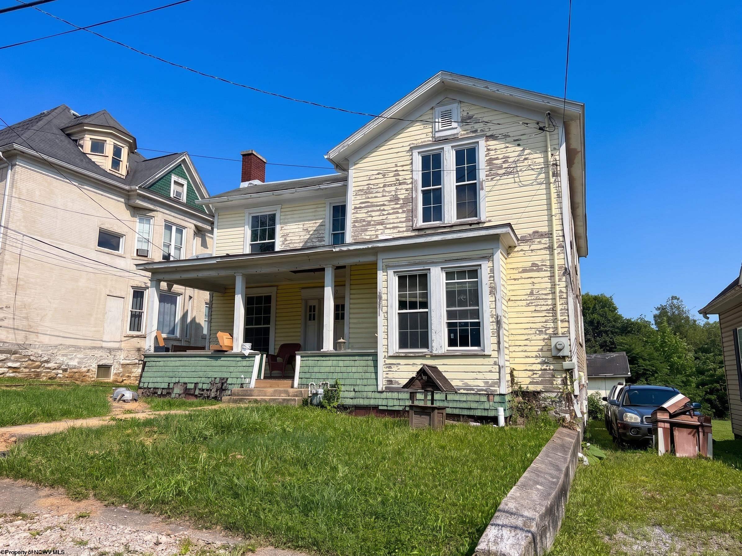 823 4th Street Fairmont WV 26554