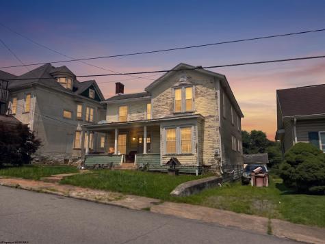 823 4th Street Fairmont WV 26554