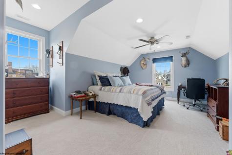 1001 Summit Drive Morgantown WV 26508
