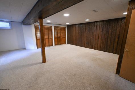 156 Scenery Drive Morgantown WV 26505-2533