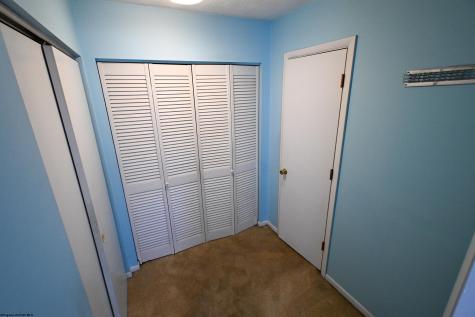 156 Scenery Drive Morgantown WV 26505-2533