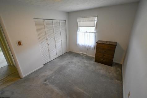 156 Scenery Drive Morgantown WV 26505-2533