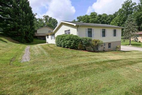 156 Scenery Drive Morgantown WV 26505-2533