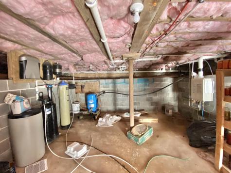 527 Offutt School Road Augusta WV 26704