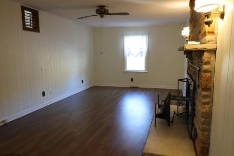 107 Gilman Road Elkins WV 26241