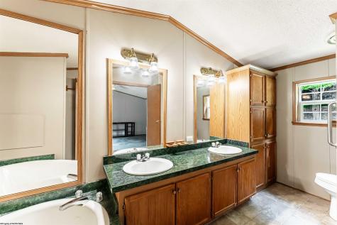 1676 Daybrook Road Fairview WV 26570