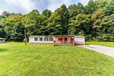 1676 Daybrook Road Fairview WV 26570